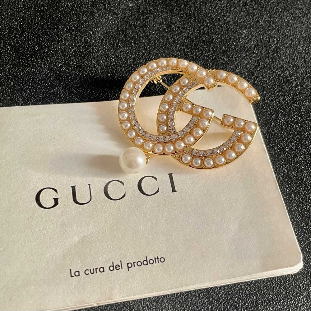 Gucci new double G pearl brooch retro design - Picture 3 of 6